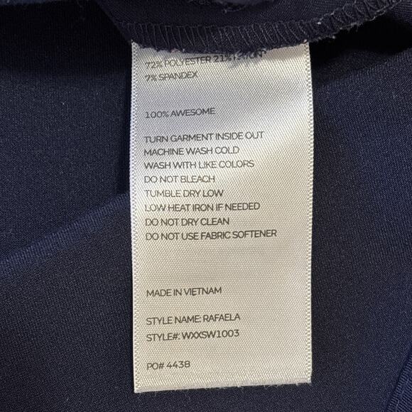 Figs Rafaela Scrub Top Women’s XXL Navy Blue Short Sleeve V-Neck Pockets Relaxed - Picture 4 of 6